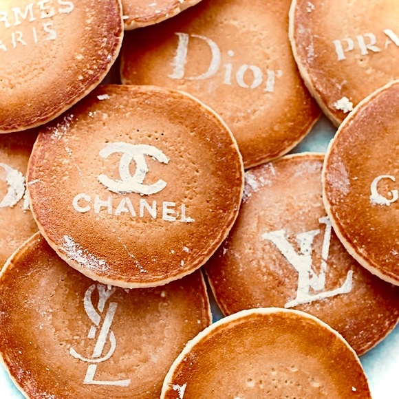 Meet your Posher, Alicia - Picture 2 of 7